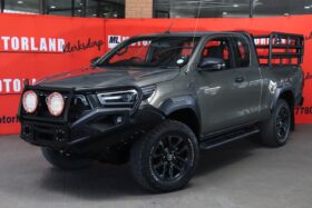 2021 Toyota Hilux 2.8 GD-6 RB Legend E/Cab 4×4 (M)