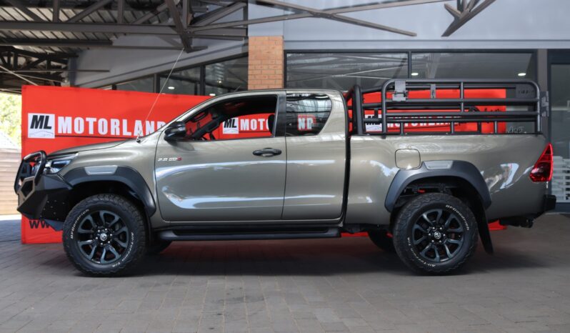 2021 Toyota Hilux 2.8 GD-6 RB Legend E/Cab 4×4 (M) full