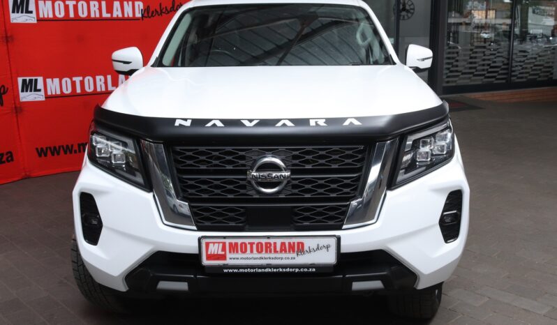 2022 Nissan Navara 2.5 DDTI LE Plus 4×4 D/C Auto full