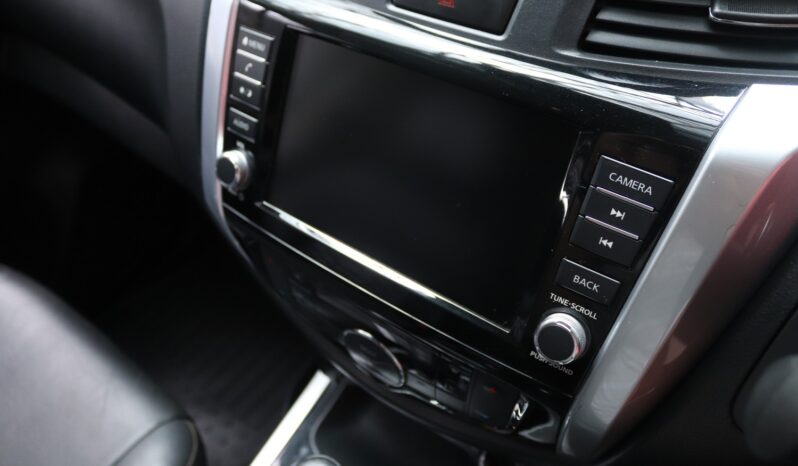2022 Nissan Navara 2.5 DDTI LE Plus 4×4 D/C Auto full