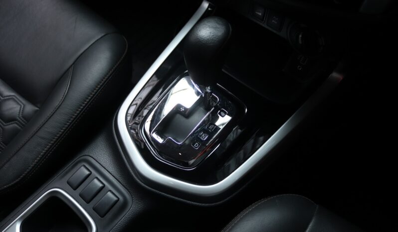 2022 Nissan Navara 2.5 DDTI LE Plus 4×4 D/C Auto full