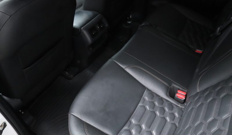 2022 Nissan Navara 2.5 DDTI LE Plus 4×4 D/C Auto full
