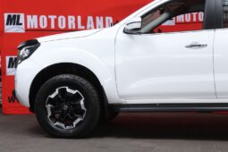 2022 Nissan Navara 2.5 DDTI LE Plus 4×4 D/C Auto full