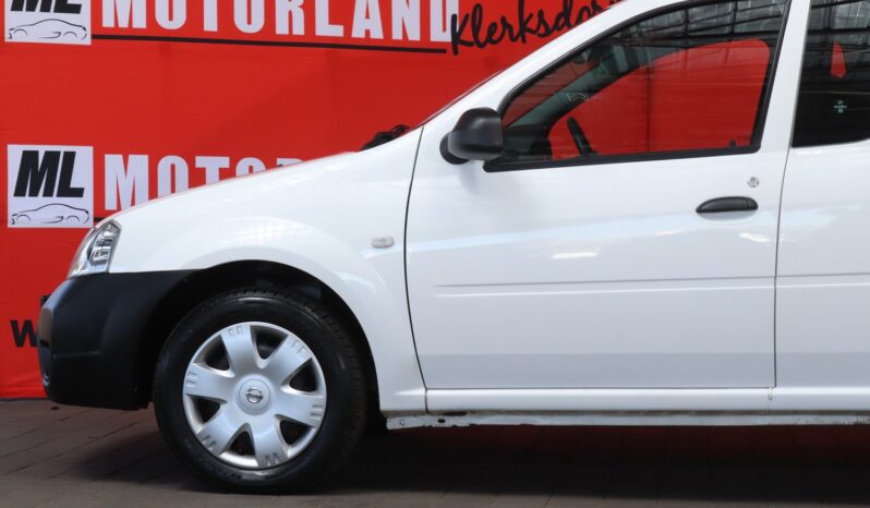 2023 Nissan NP200 1.6 A/C Safety Pack full
