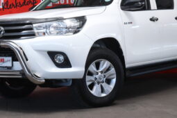 2017 Toyota Hilux 2.4 GD-6 SRX D/C (M) full