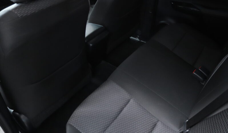 2017 Toyota Hilux 2.4 GD-6 SRX D/C (M) full