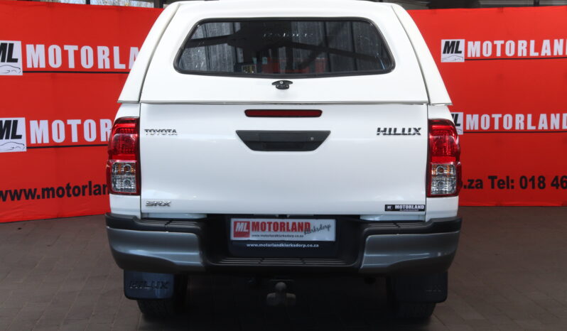 2017 Toyota Hilux 2.4 GD-6 SRX D/C (M) full