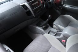 2011 Toyota Hilux 2.7 VVTI R/B Raider D/C (M) full