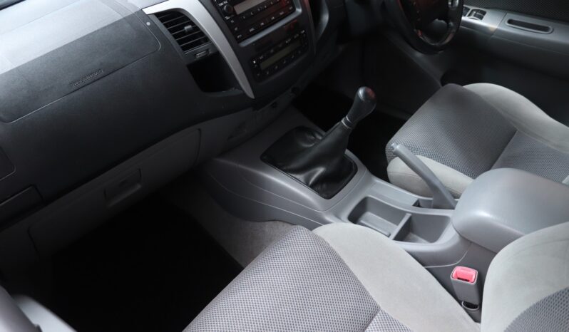 2011 Toyota Hilux 2.7 VVTI R/B Raider D/C (M) full
