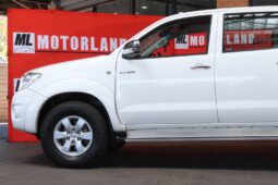 2011 Toyota Hilux 2.7 VVTI R/B Raider D/C (M) full