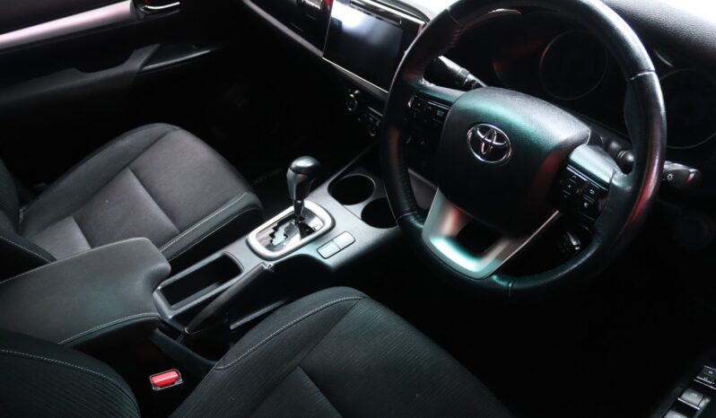 2017 Toyota Hilux 2.8 GD-6 RB Raider A/T P/U D/C full