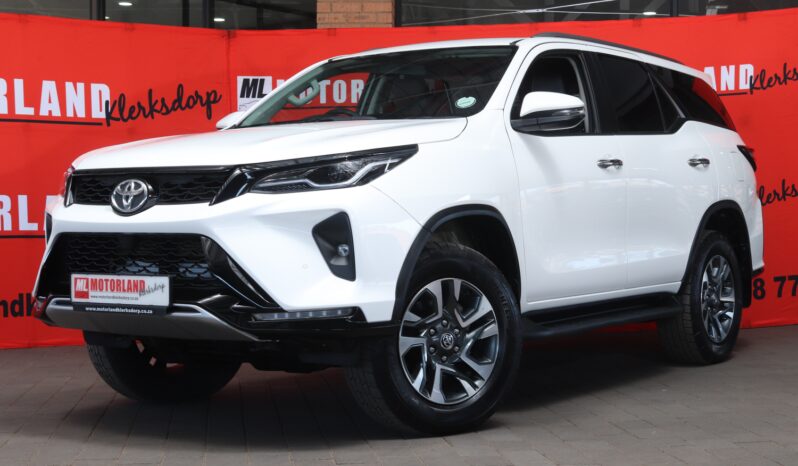 2023 Toyota Fortuner 2.4 GD-6 R/B A/T full