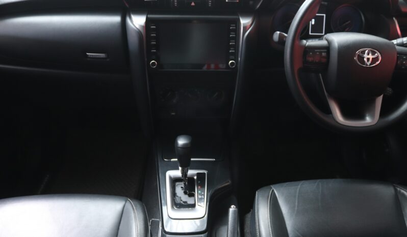 2023 Toyota Fortuner 2.4 GD-6 R/B A/T full