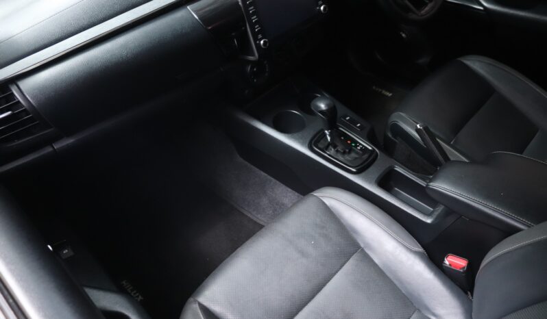 2022 Toyota Hilux 2.8 GD-6 RB Legend A/T P/U E/Cab full
