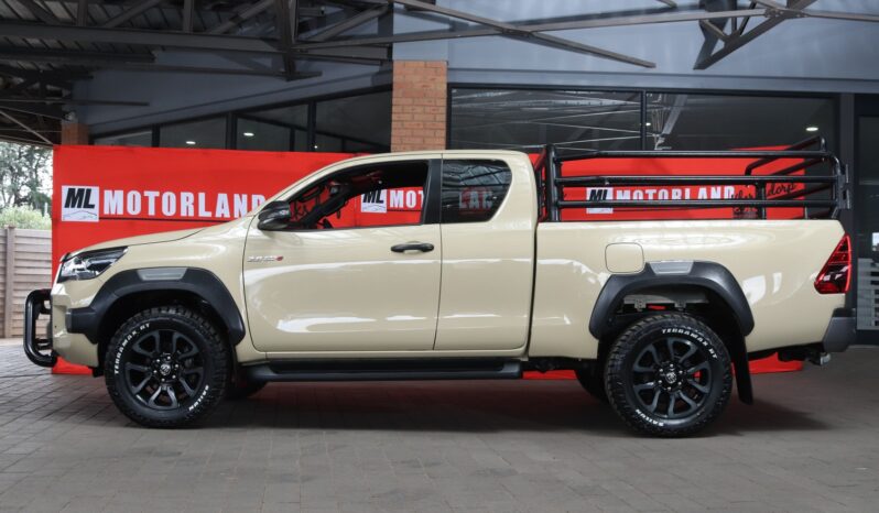 2022 Toyota Hilux 2.8 GD-6 RB Legend A/T P/U E/Cab full