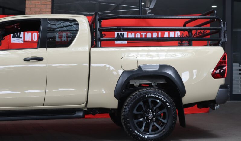 2022 Toyota Hilux 2.8 GD-6 RB Legend A/T P/U E/Cab full