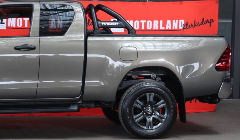 2022 Toyota Hilux 2.4 GD-6 RB Raider A/T P/U E/Cab full