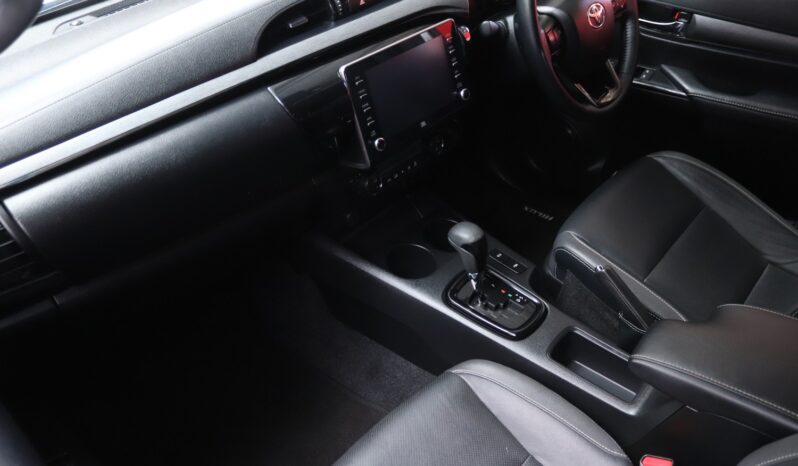 2022 Toyota Hilux 2.8 GD-6 RB Legend 4×4 A/T P/U D/C full