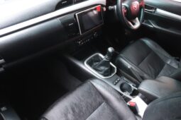 2017 Toyota Hilux 2.8 GD-6 RB Raider P/U D/C (M) full