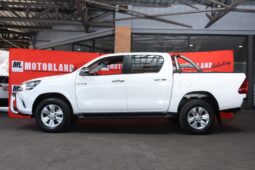 2017 Toyota Hilux 2.8 GD-6 RB Raider P/U D/C (M) full