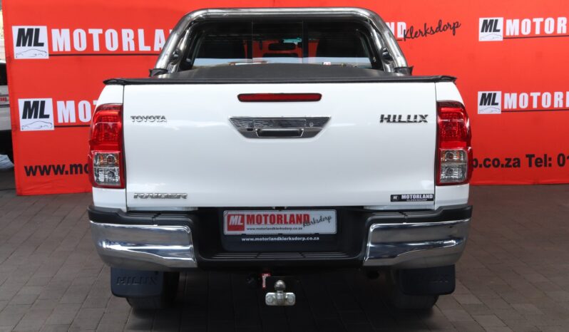 2017 Toyota Hilux 2.8 GD-6 RB Raider P/U D/C (M) full