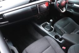 2017 Toyota Hilix 2.8 GD-6 Raider 4×4 P/U E/Cab (M) full