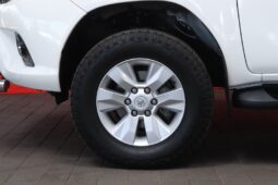 2017 Toyota Hilix 2.8 GD-6 Raider 4×4 P/U E/Cab (M) full