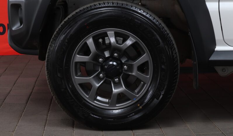 2023 Suzuki Jimny 1.5 GLX A/T 5DR full