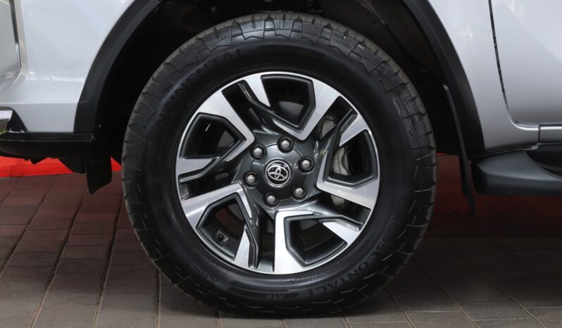 2024 Toyota Fortuner 2.4 GD-6 4×4 A/T full