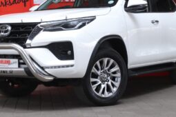 2022 Toyota Fortuner 2.8 GD-6 4×4 VX A/T full