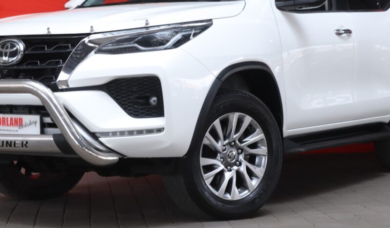 2022 Toyota Fortuner 2.8 GD-6 4×4 VX A/T full