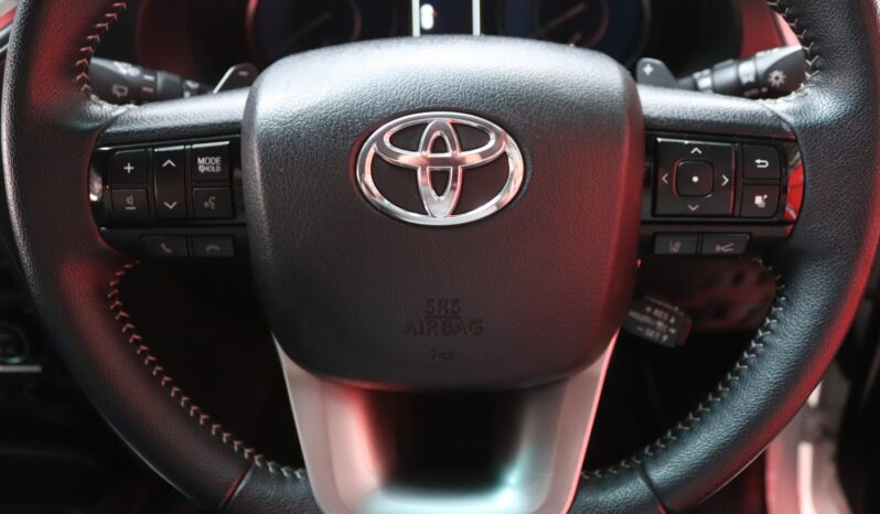 2022 Toyota Fortuner 2.8 GD-6 4×4 VX A/T full
