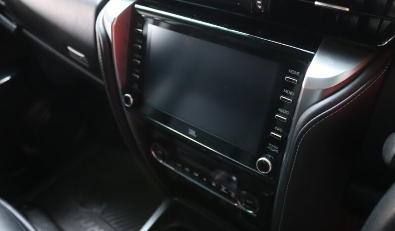 2022 Toyota Fortuner 2.8 GD-6 4×4 VX A/T full