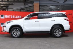 2022 Toyota Fortuner 2.8 GD-6 4×4 VX A/T full