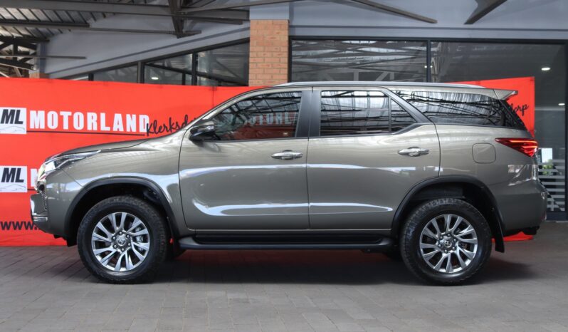 2022 Toyota Fortuner 2.8 GD-6 R/B A/T full