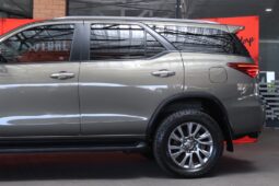 2022 Toyota Fortuner 2.8 GD-6 R/B A/T full