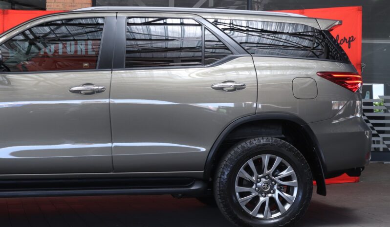 2022 Toyota Fortuner 2.8 GD-6 R/B A/T full