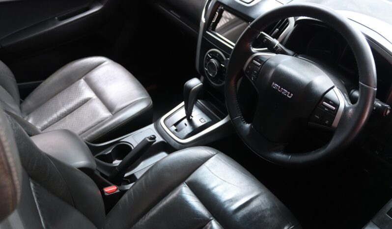 2016 Isuzu KB300 D-TEQ LX A/T P/U D/C full