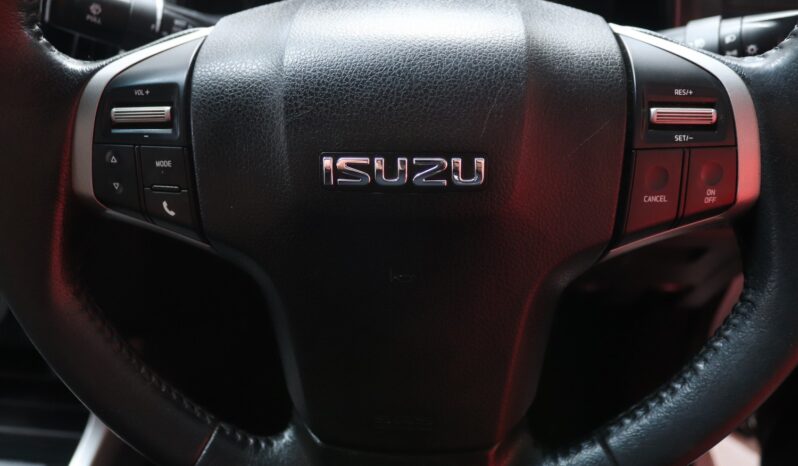 2016 Isuzu KB300 D-TEQ LX A/T P/U D/C full