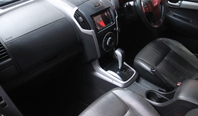 2016 Isuzu KB300 D-TEQ LX A/T P/U D/C full