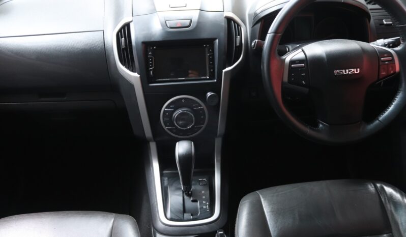 2016 Isuzu KB300 D-TEQ LX A/T P/U D/C full