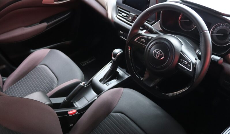 2024 Toyota Starlet Cross 1.5 XS A/T full