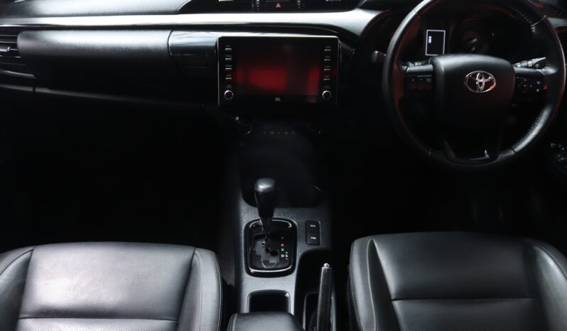 2023 Toyota Hilux 2.8 GD-6 RB Legend 4×4 A/T D/C full