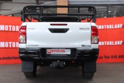 2025 Toyota Hilux 2.4 GD-6 RB Raider E/Cab (M) full