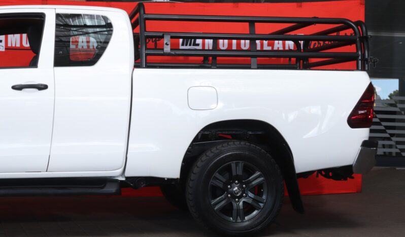 2023 Toyota Hilux 2.4 GD-6 RB A/T P/U E/Cab full