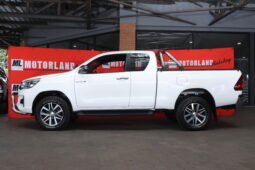 2019 Toyota Hilux 2.8 GD-6 RB Raider P/U E/Cab (M) full