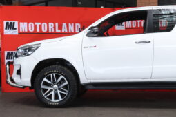 2019 Toyota Hilux 2.8 GD-6 RB Raider P/U E/Cab (M) full