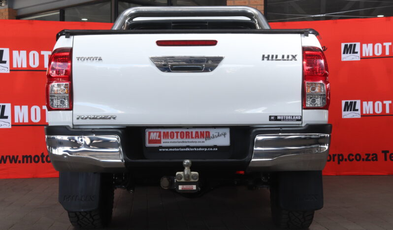 2019 Toyota Hilux 2.8 GD-6 RB Raider P/U E/Cab (M) full