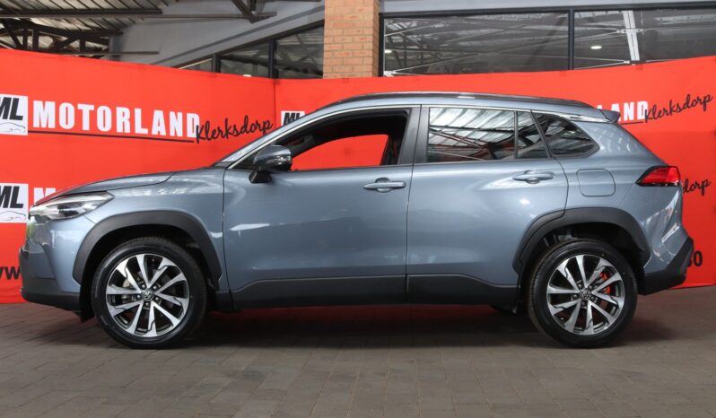 2022 Toyota Corolla Cross 1.8 XR full