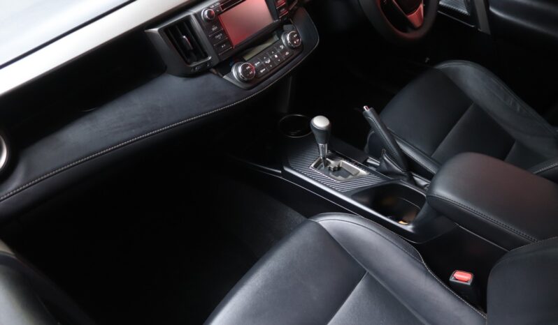 2015 Toyota Rav4 2.2D VX A/T full